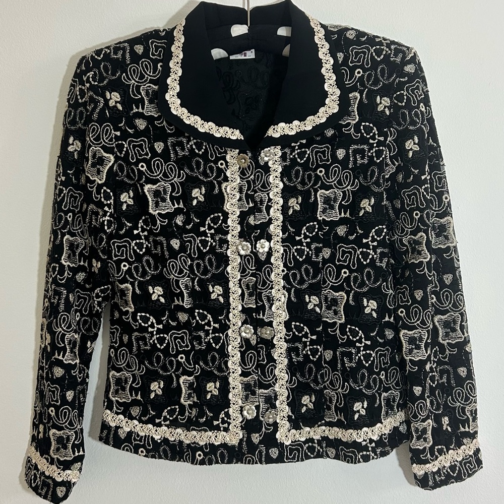 Black & Cream Embroidered Women's Jacket Fits like a Medium